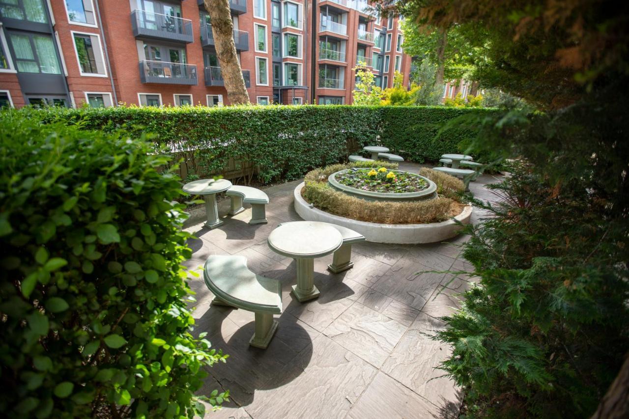 W6 Hotel London Bagian luar foto